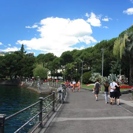 Linda Terrace By Quokka 360 - Modern One-bedroom Flat With Sun Terrace Locarno