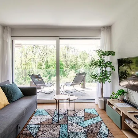 Apartment Linda Terrace By Quokka 360 - Modern One-bedroom Flat With Sun Terrace *