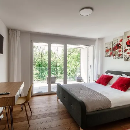 Lägenhet Linda Terrace By Quokka 360 - Modern One-bedroom Flat With Sun Terrace *