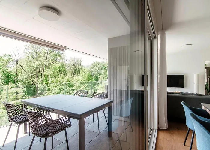 Linda Terrace By Quokka 360 - Modern One-bedroom Flat With Sun Terrace לוקרנו