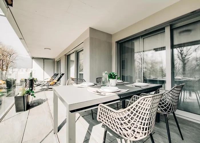 Linda Terrace By Quokka 360 - Modern One-bedroom Flat With Sun Terrace Apartman