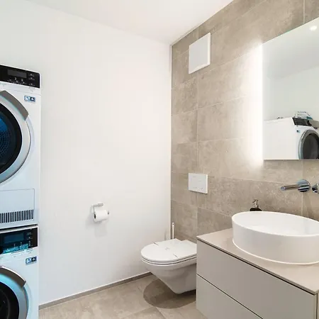 Linda Terrace By Quokka 360 - Modern One-bedroom Flat With Sun Terrace Daire *